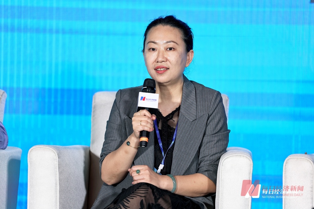 2023价值地产年会观点中铁建物业副总经理温婷科技最终是要为人民美好