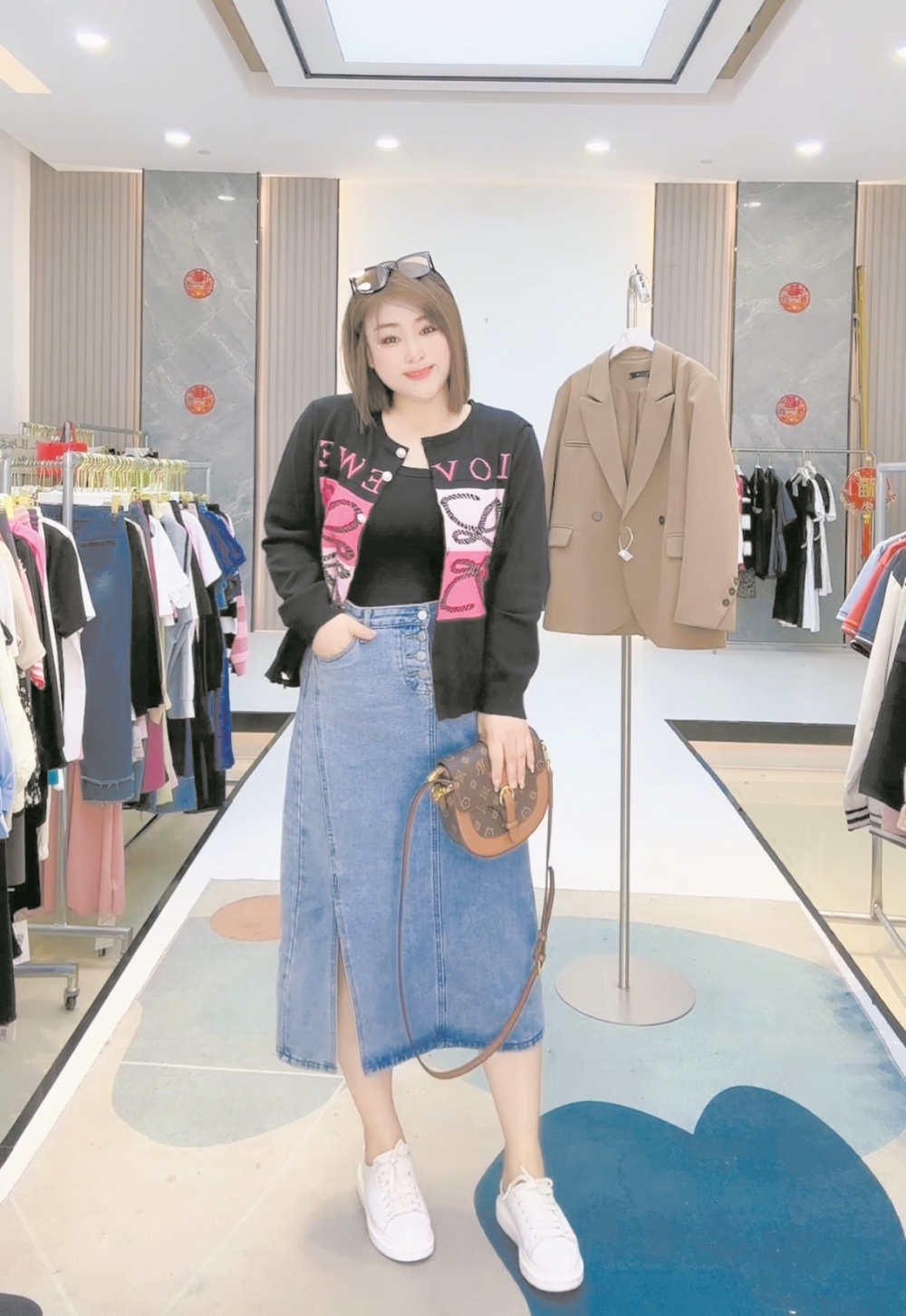 文/羊城晚报全媒体记者 谭洁文图/受访者提供每天晚上11点半,抖音大码