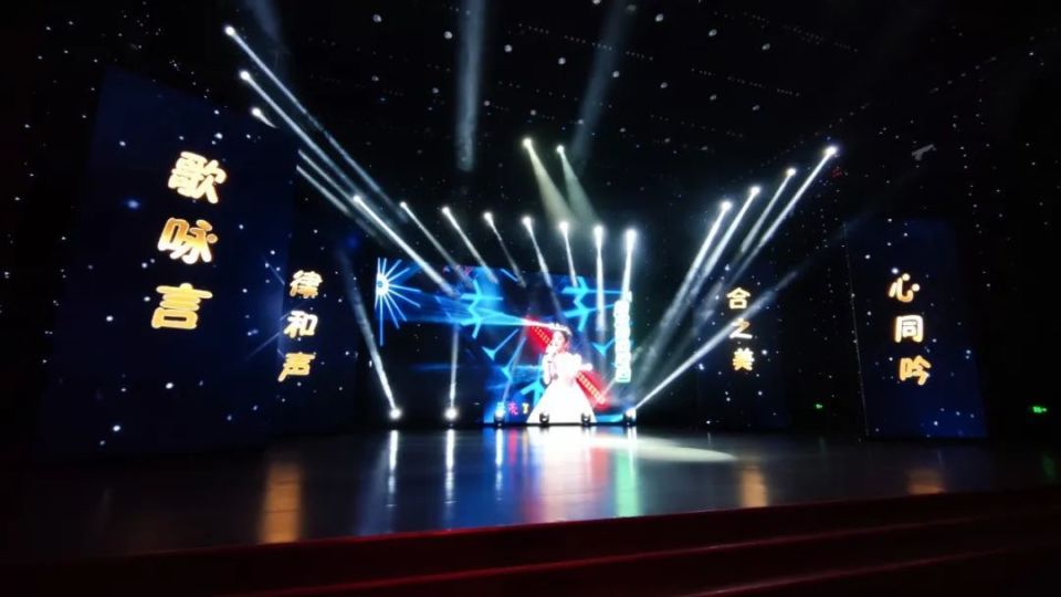 设计和全方位的舞台展示平台…旨在打造一支具有国际水平的童声合唱团