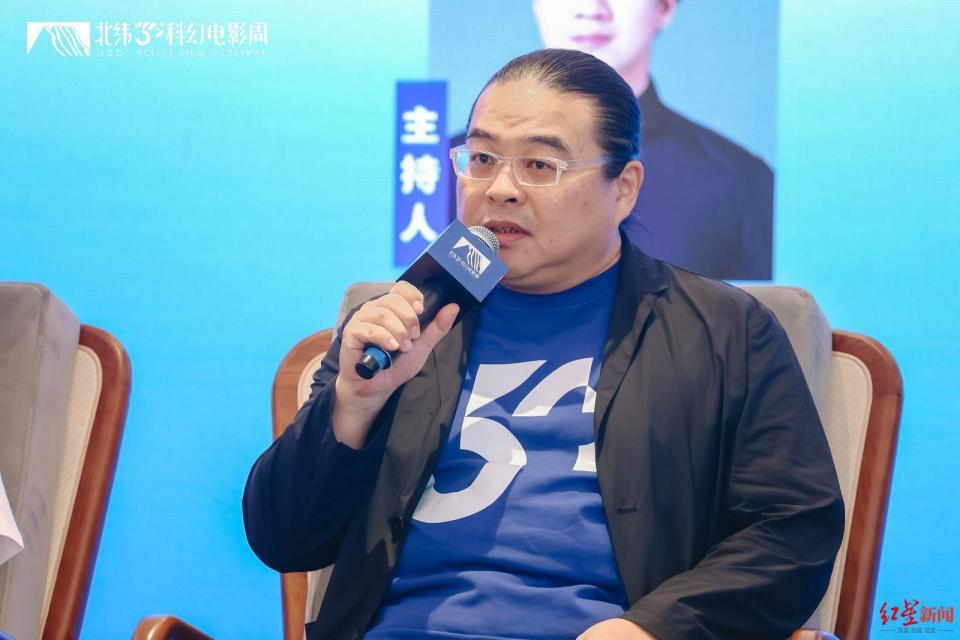 科幻作家何夕:给年轻创作者很大机遇