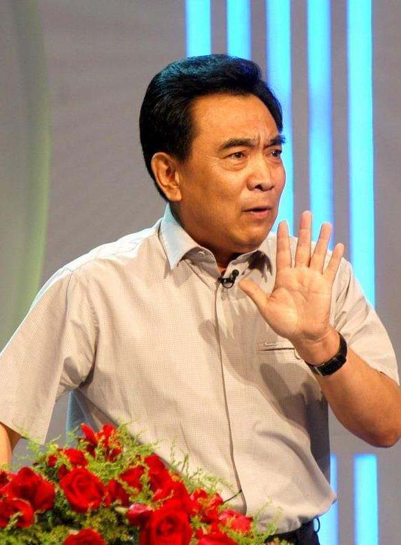 鲍国安:演绎经典,传承艺术