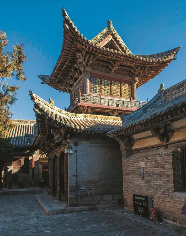 九天圣母庙的恢宏与热烈