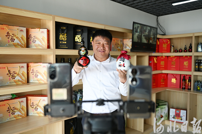 焦点图土豆哥的新农经