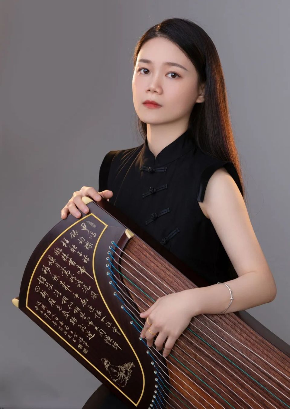 声乐教师陈钰滨扬琴教师翁涛二胡教师许晨桄竹笛教师郭彩霞唢呐教师