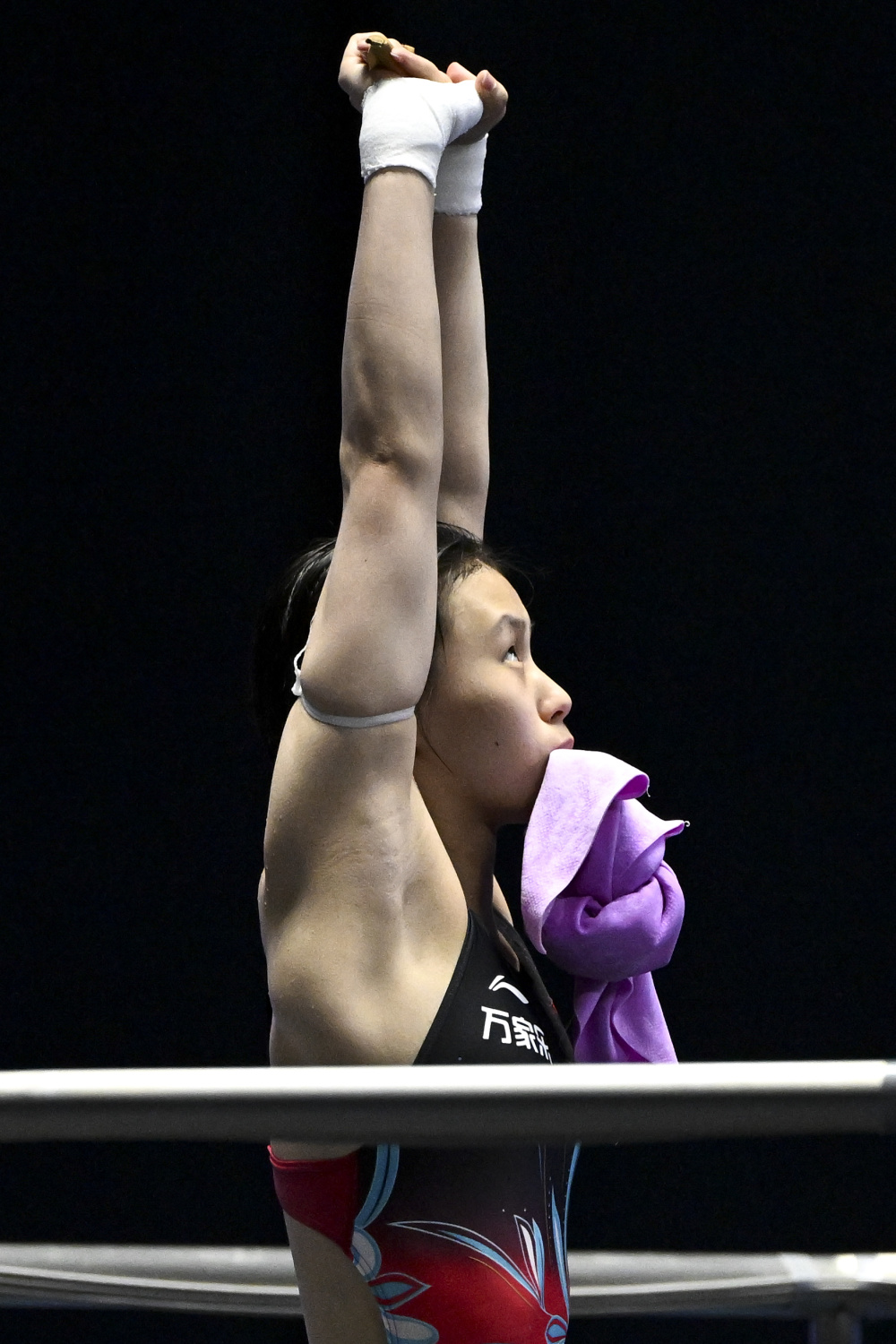 游泳世锦赛跳水女单10米跳台决赛全红婵陈芋汐登场