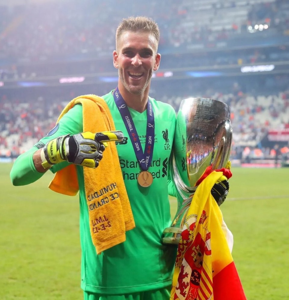 罗马诺:37岁前利物浦阿德里安已与贝蒂斯签约至2026年