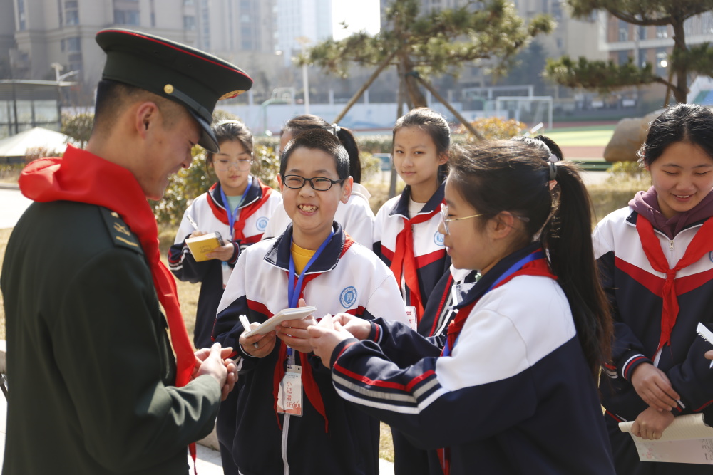《学习雷锋好榜样》……2月27日上午,日照市北京路中学教育集团泰安路