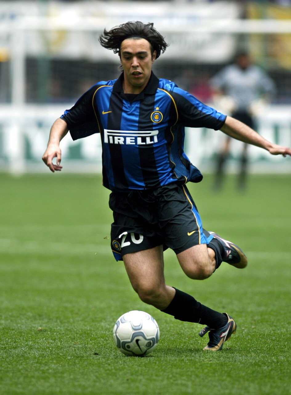 雷科巴有幸与大罗维埃里等伟大球员踢球始终捍卫国米的颜色