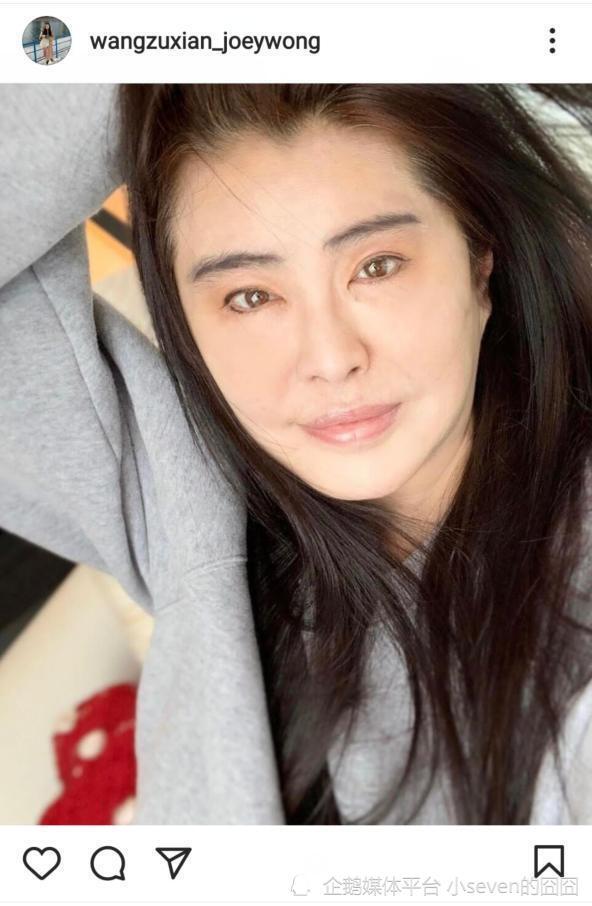 57岁王祖贤近照曝光,身材略显发福,戴着口罩疑似对脸无法释怀