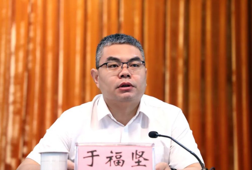 能力作风强化年"工作推进会,县委副书记,县长于福坚出席会议并作讲话