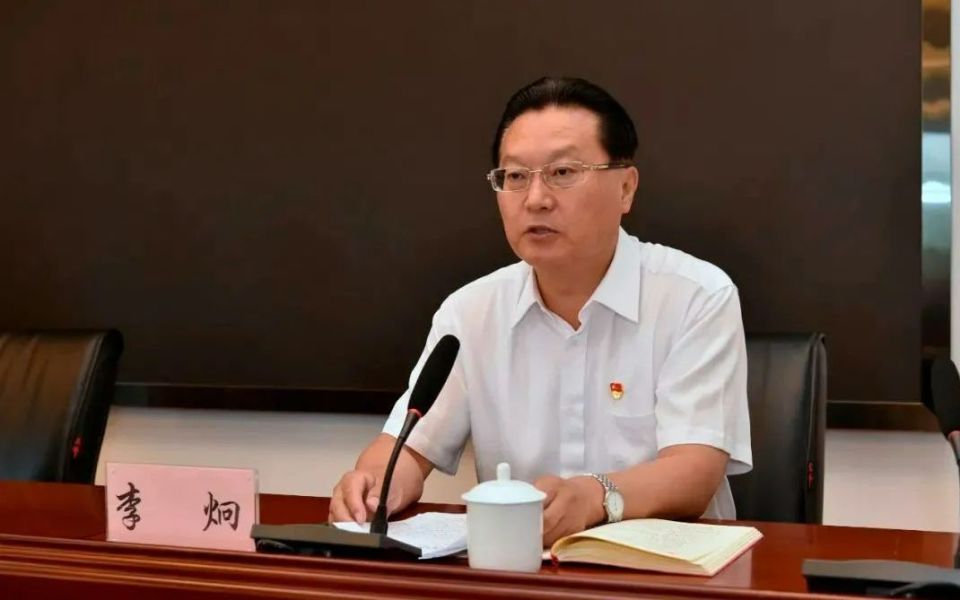 李炯(资料图 来源:呼和浩特政协)据公开简历,李炯,男,汉族,1966年2月