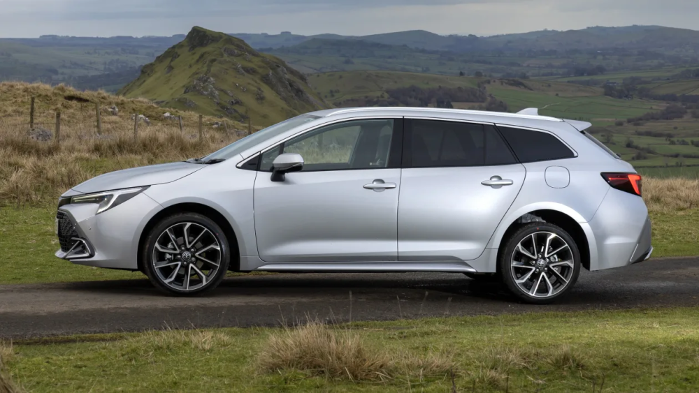 比实用更实用丰田卡罗拉旅行版大量实拍图发布