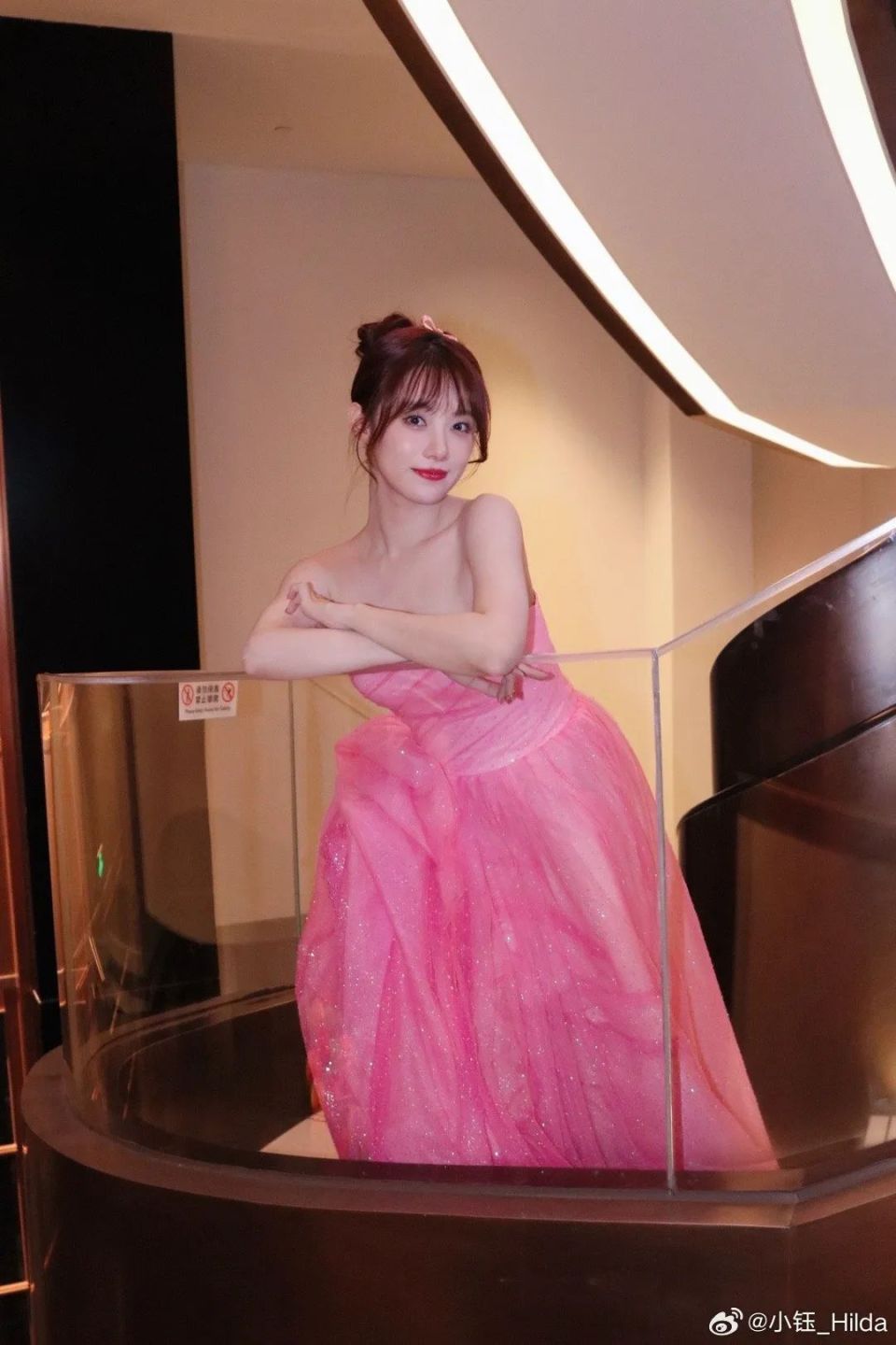 lpl老婆小钰粉色套装精致得像芭比娃娃