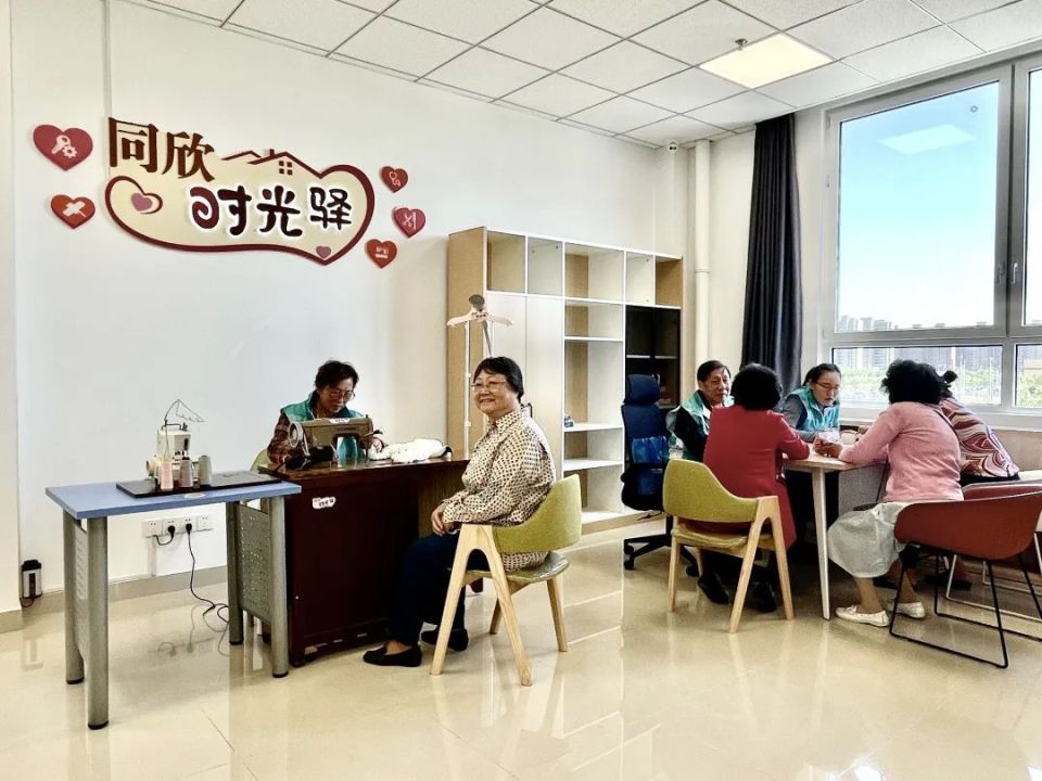 便民服务来到居民"家门口"!车墩镇这里的社区驿站启用