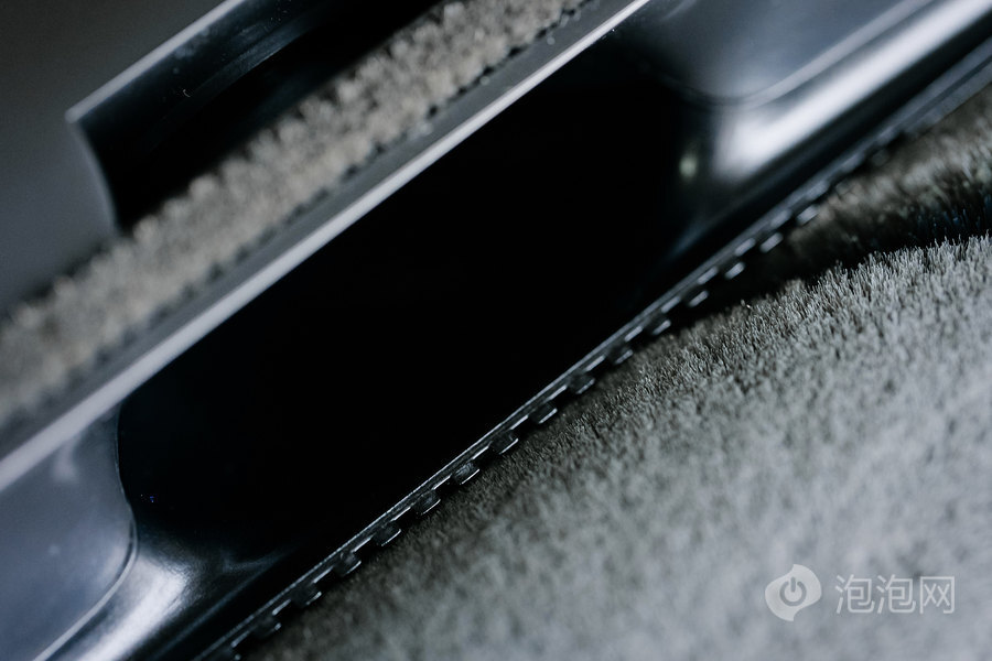 强劲吸力全屋清洁轻松搞定 石头手持无线吸尘器h5评测