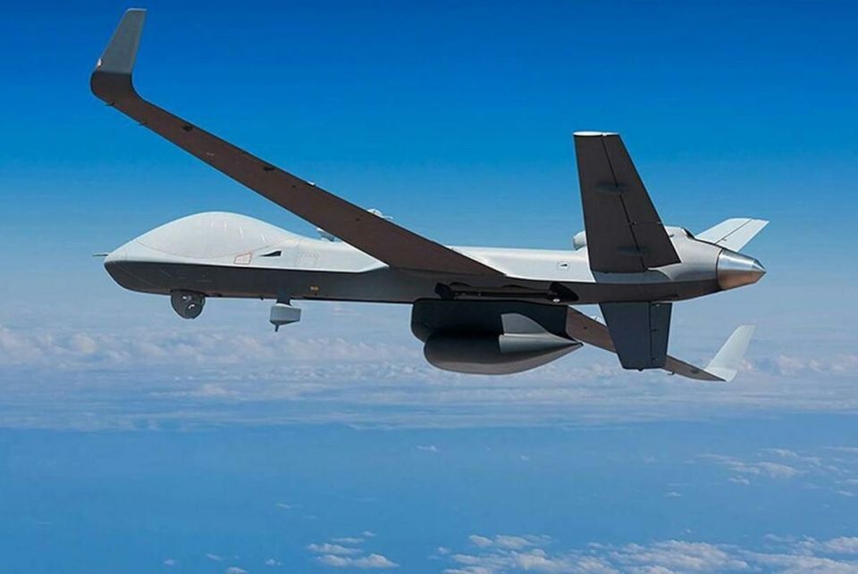 值得一提的是,这款无人机是美国通用原子能公司研发出来的,是现代战争