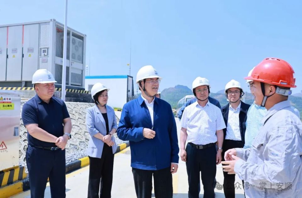 胡吉宏到紫云自治县调研新能源产业发展情况_腾讯新闻