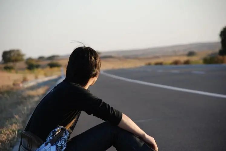 彷徨中的沉默与自由的奔跑——读宇澄长篇小说《三十三岁的决心》