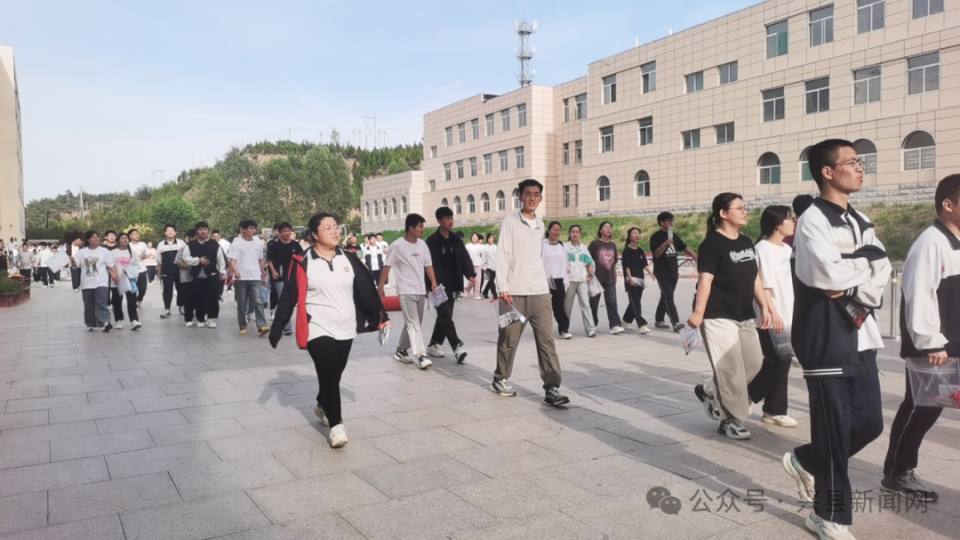 不负青春 奔向未来——兴县2024年高考工作圆满结束