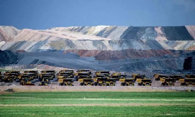 数百万吨煤奥秘“消失” 蒙古国支柱产业沦为“高官生意”