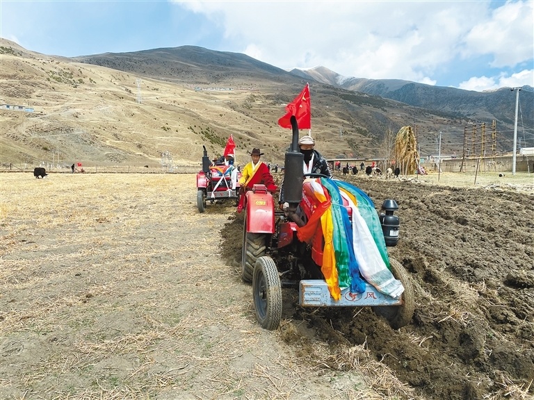 通讯员 益西卓玛 摄近日,随着藏北高原气温逐渐回暖,那曲市索县加勤乡