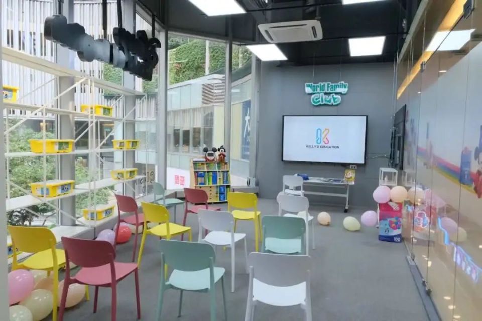 全球在线教育科技公司开启"线下潮"