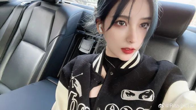 lpl老婆rita穿黑衣服还要蹭猫猫狗狗真的太好看了吧