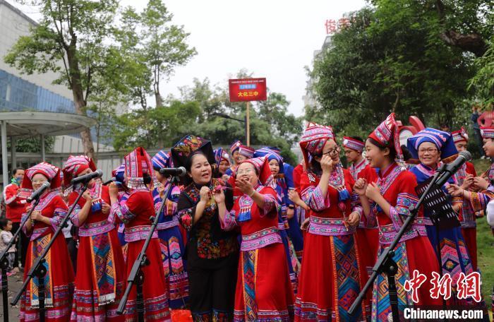 广西山歌节图片