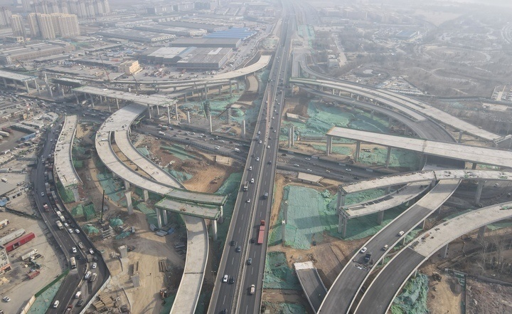 济南零点立交桥匝道完成75%,预计4月份完成济广高速交通保通