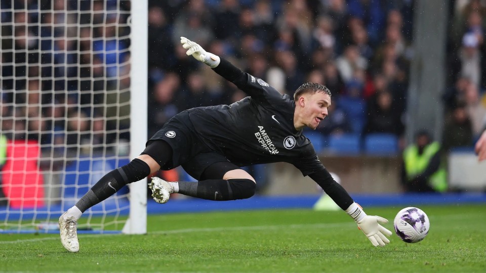 首回合04失利布莱顿门将费布鲁亨有信心逆转罗马