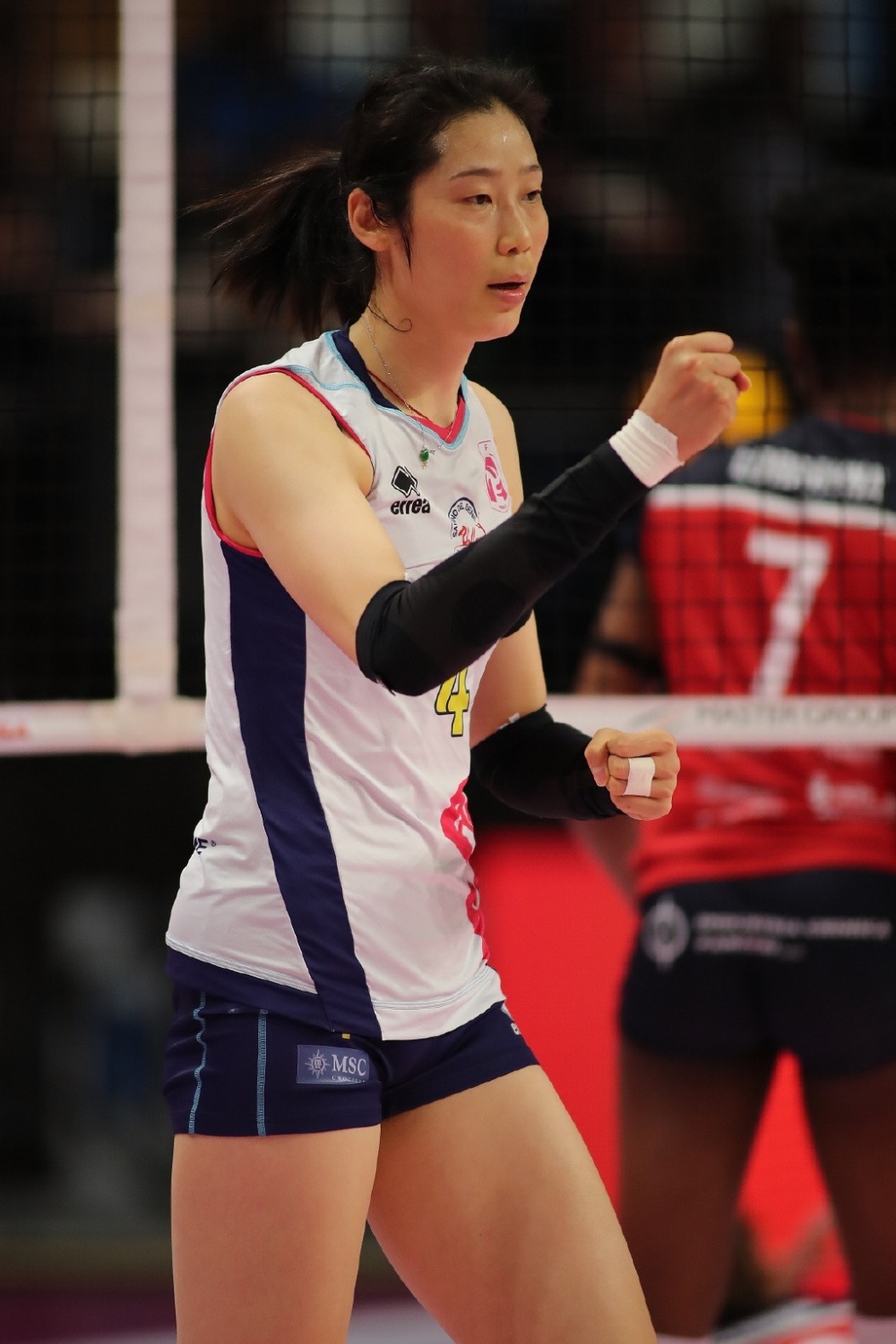 朱婷再次婉拒蔡斌邀请:手腕有伤 远远达不到国家队训练和比赛强度