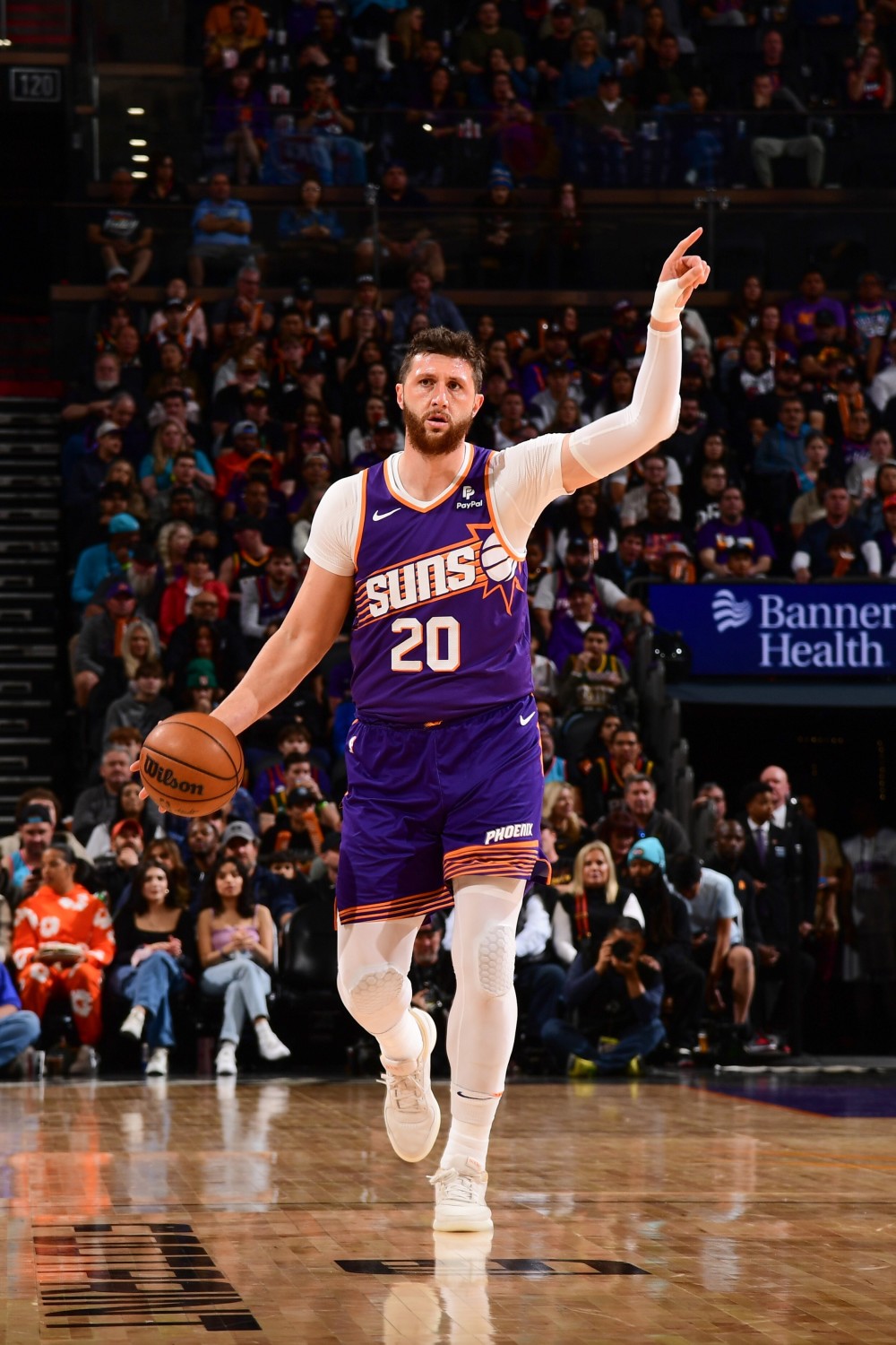 nba近4位单场30 板球员:努尔基奇,乐福,巴克利,穆托姆博