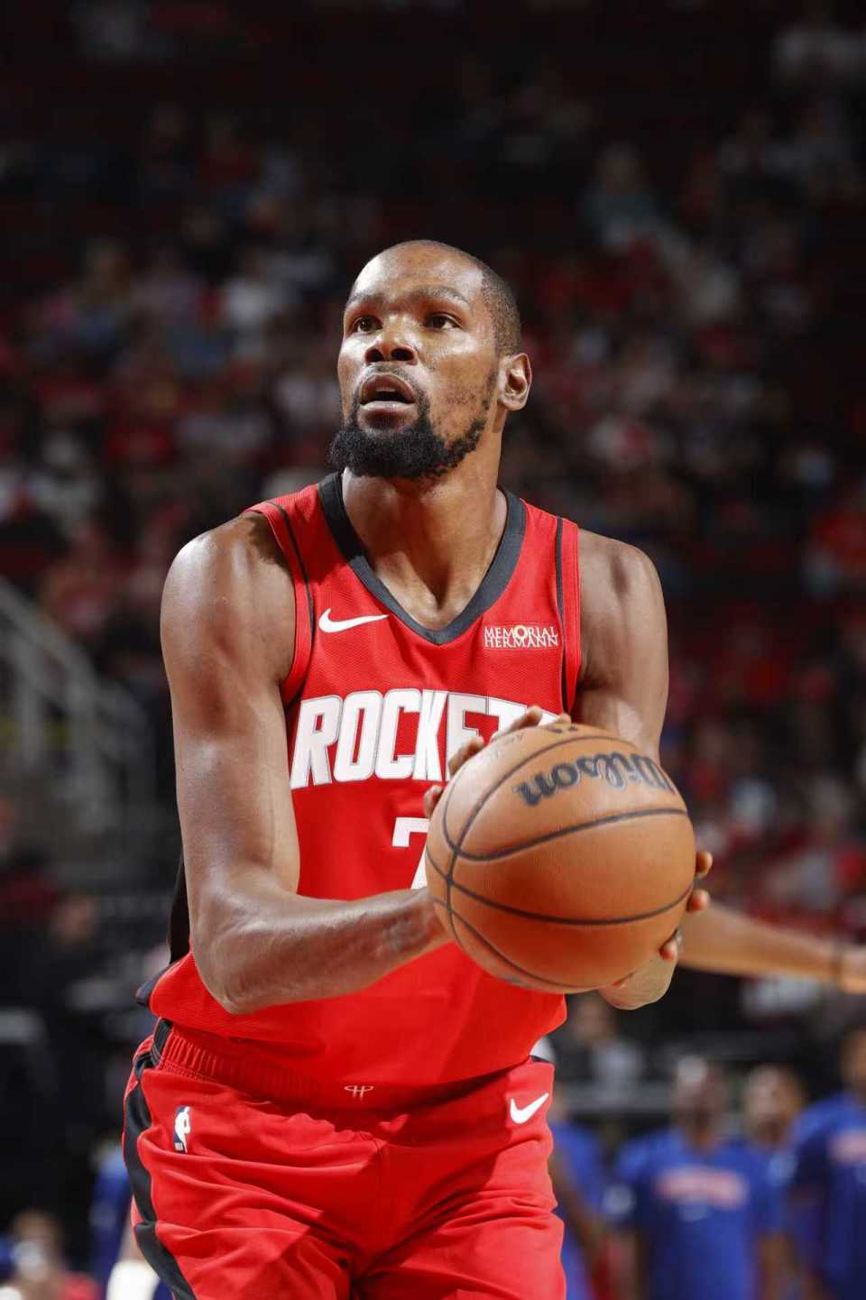 姚明见证火箭开局2连败：杜兰特空砍37分 6人上双难掩控卫之殇