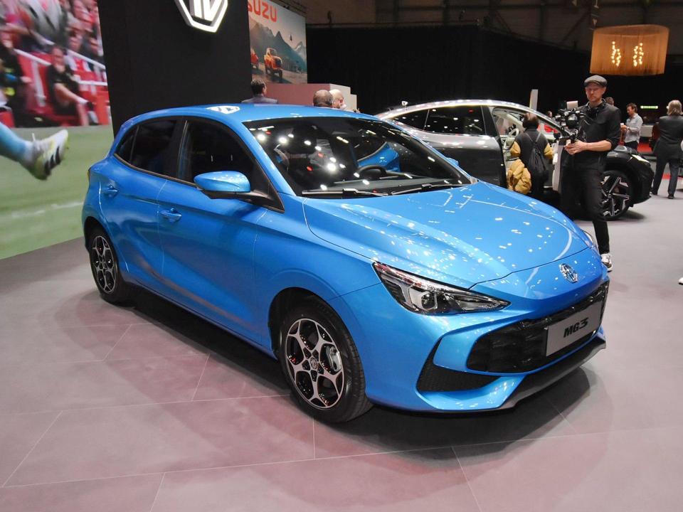 关键在于国内卖不卖,上汽名爵mg3日内瓦车展实拍曝光_腾讯新闻