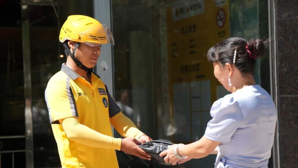 美团外卖,送出"反诈新套餐"!
