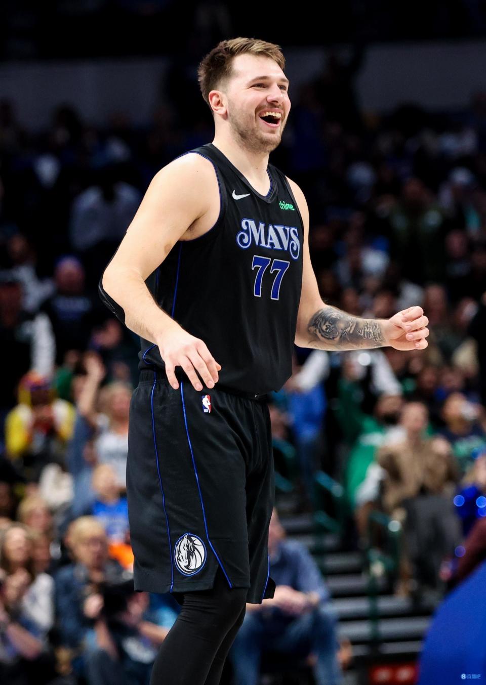 东契奇3次轰下50 10助攻并列历史第二多 哈登8次遥遥领先