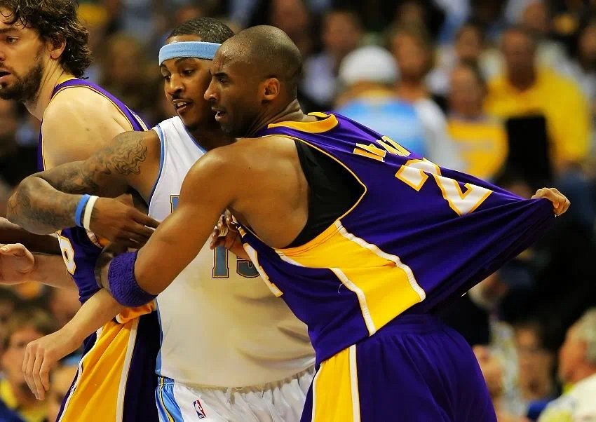 的81分之夜时,他讲到:"为了限制科比,我们使用了box-1,三角形二人联防