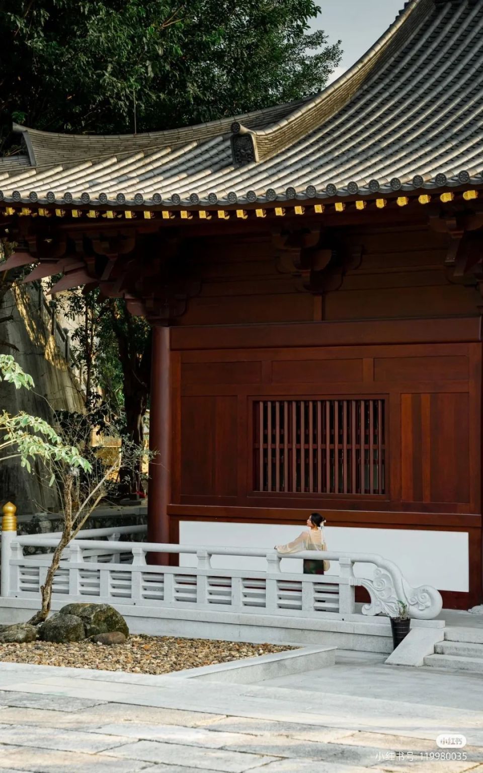 小红书@暴躁陈记/摄处处充满古韵气息细节处皆显建筑之精致正果寺靠山