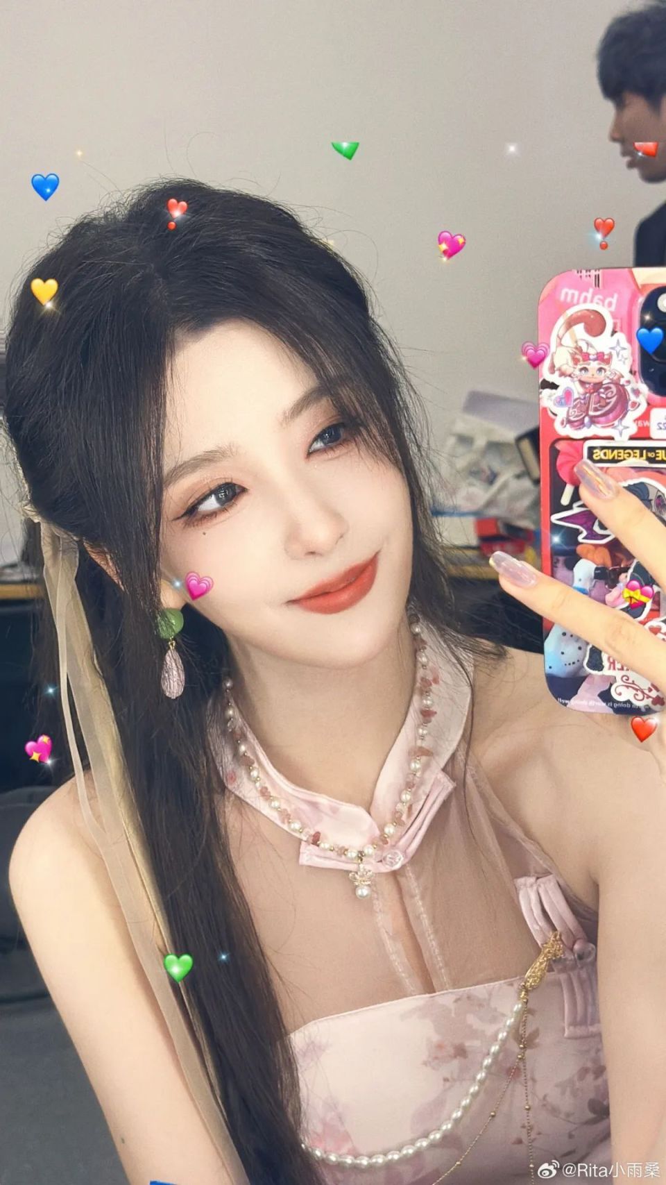 【lpl老婆】rita解说这套新装扮太好看了,简直是舞剑仙本人