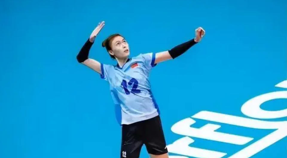 变天了!中国女排冠军赛迎回3大悍将,辽宁队长换人或触底反弹