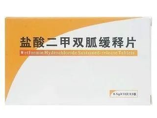 以凝胶包裹药物,药物服用以后释放速度要比普通片慢,可减少给药后的
