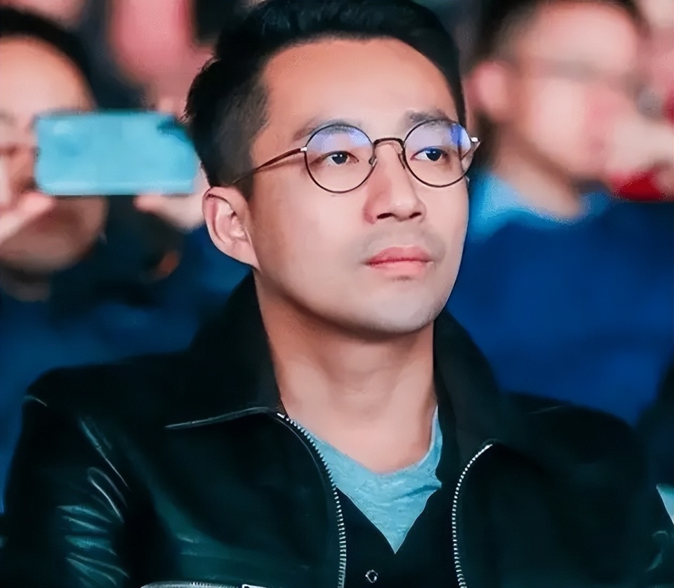 汪小菲称今年必娶女友mandy,去年还说要和大s复婚_腾讯新闻