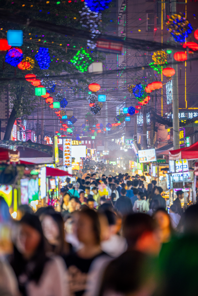 高质量发展看街道 | 关上街道:提升产业含"新"量 助增发展含"金"量