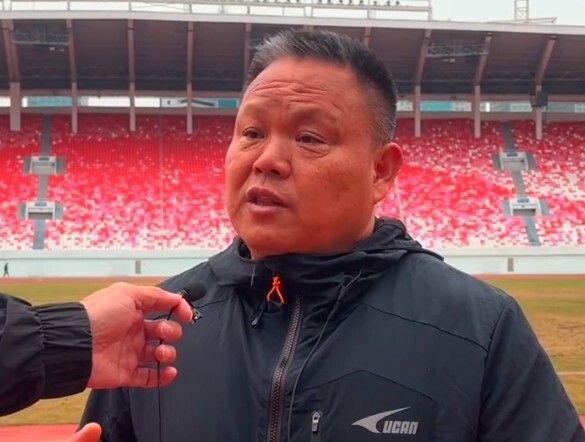 谢育新伊万要把中国球员拢在一起制定适合的战术就有希望