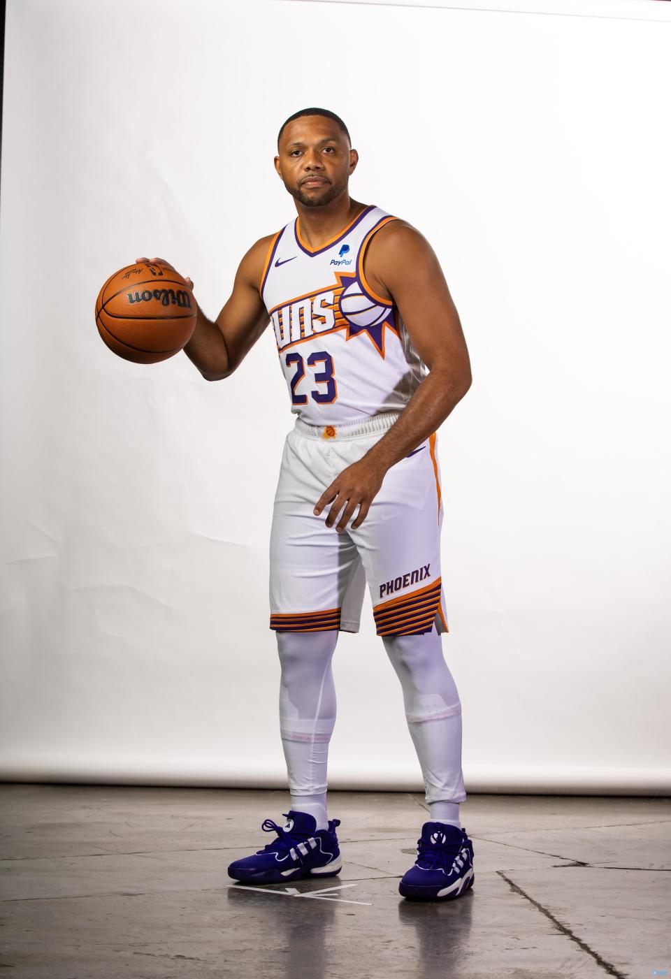 埃里克-戈登9投1中&三分8中0得2分1板2助_腾讯新闻