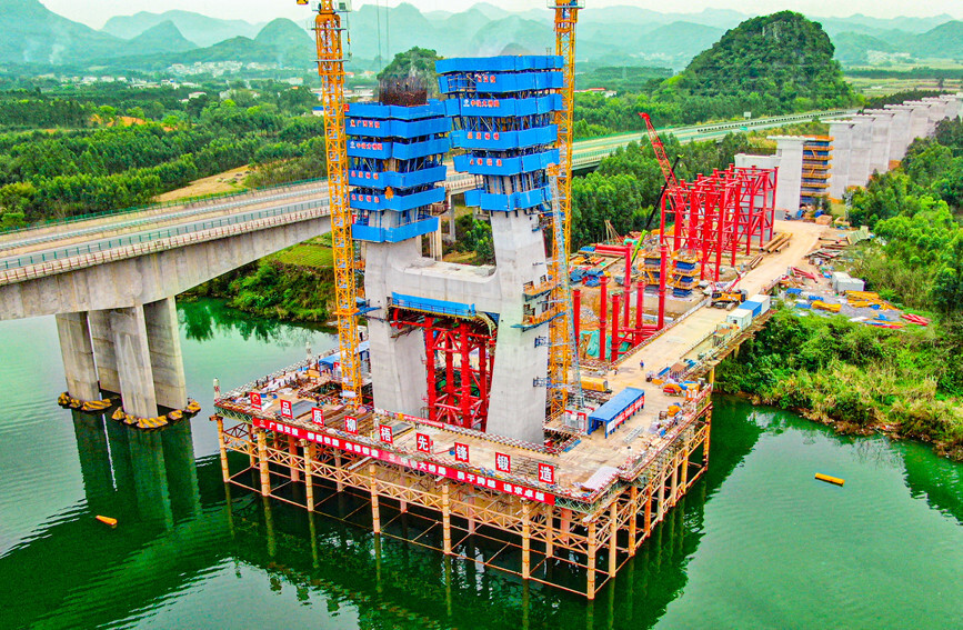 广西柳梧铁路:奔跑在项目建设的"春天里"_腾讯新闻