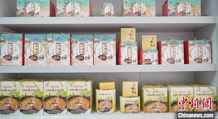 (乡村行·看振兴)湖北咸宁:贺胜鸡汤"香万里" 小镇特色产业兴