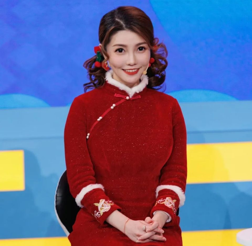 不过,郭德欣在工作期间有过被造谣,抹黑的经历,她笑称可以出一部"欣嬛