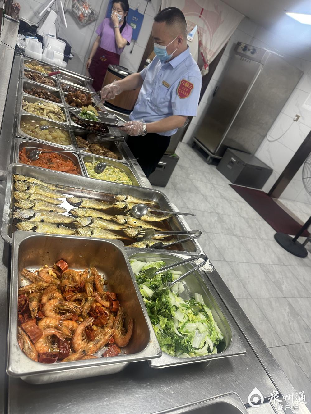 十几元吃酒店餐泉州这个长者食堂帮你实现