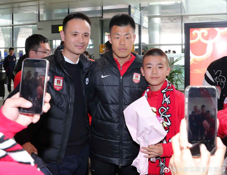 谭龙非常期待31日在主场与球迷见面希望能在主场首秀取胜